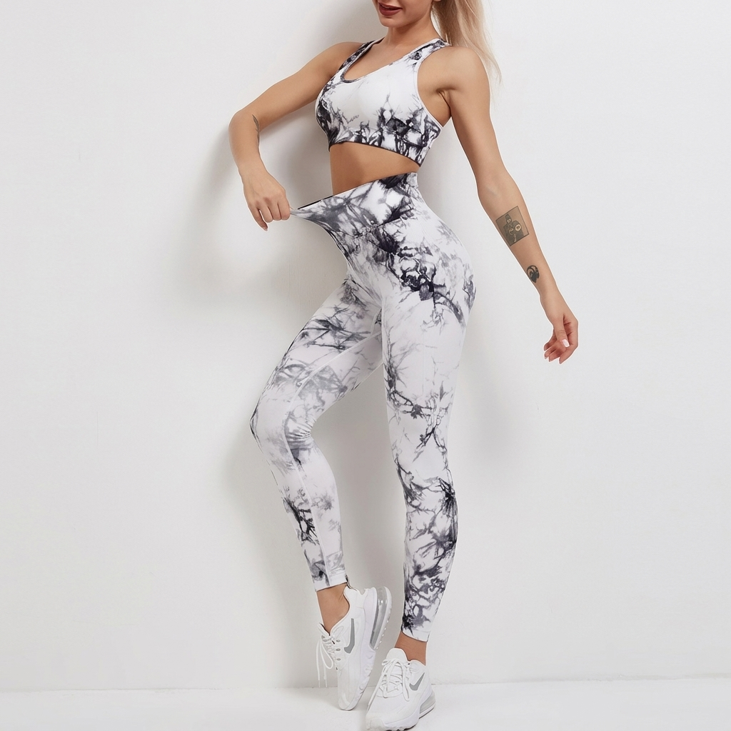 Tie-dye sports bra and leggings workout set - detail view